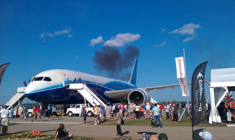 Oshkosh 2011 Dreamliner